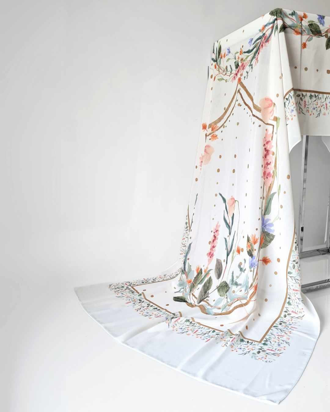 Spring Meadow- off-white